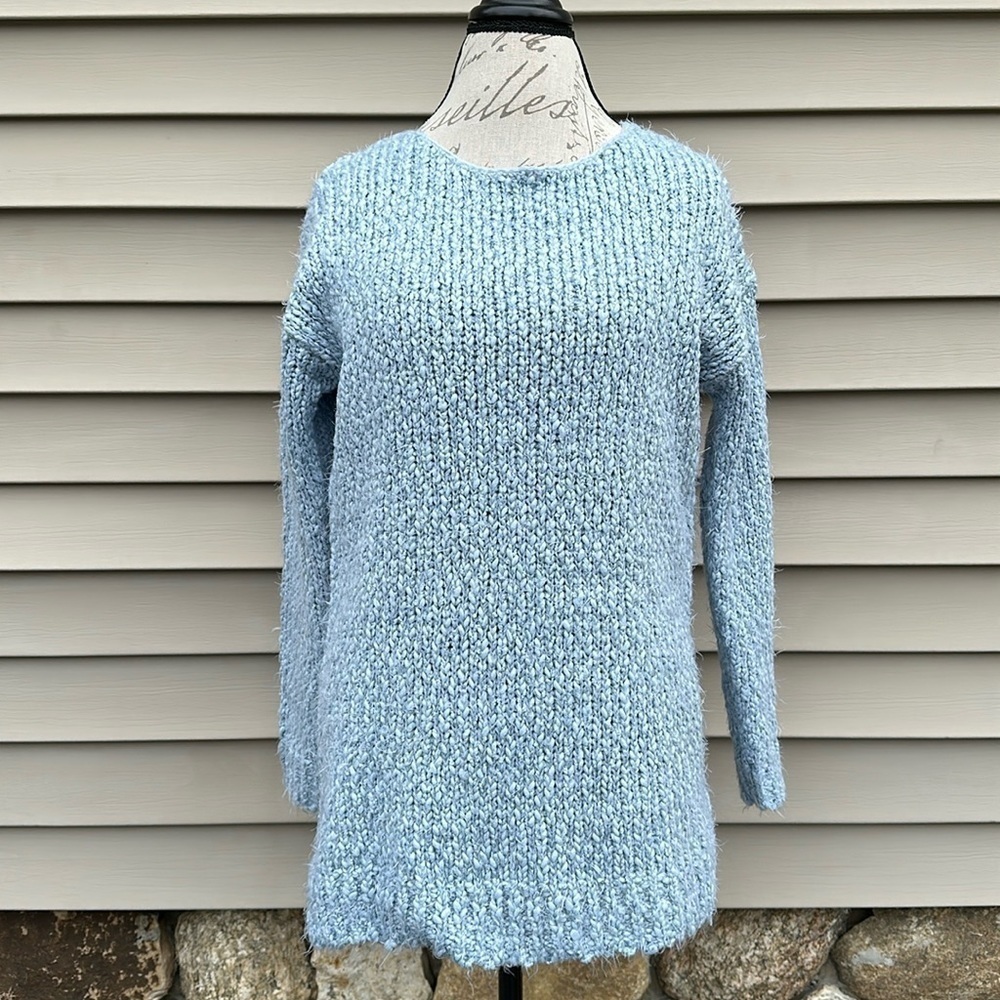 SIMPLY Noelle Chunky Eyelash Knit Tunic Sweater - Baby Blue